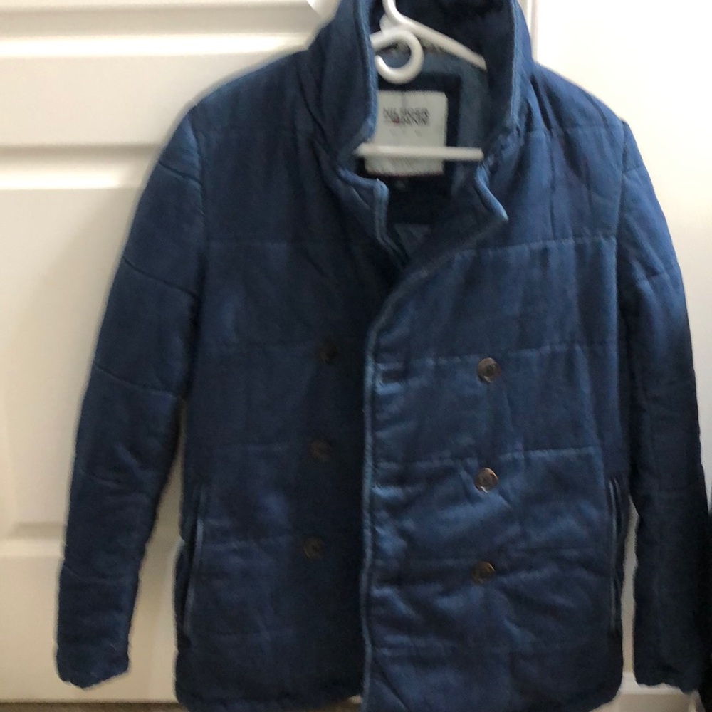 It like new! Tommy Hilfiger for men size S